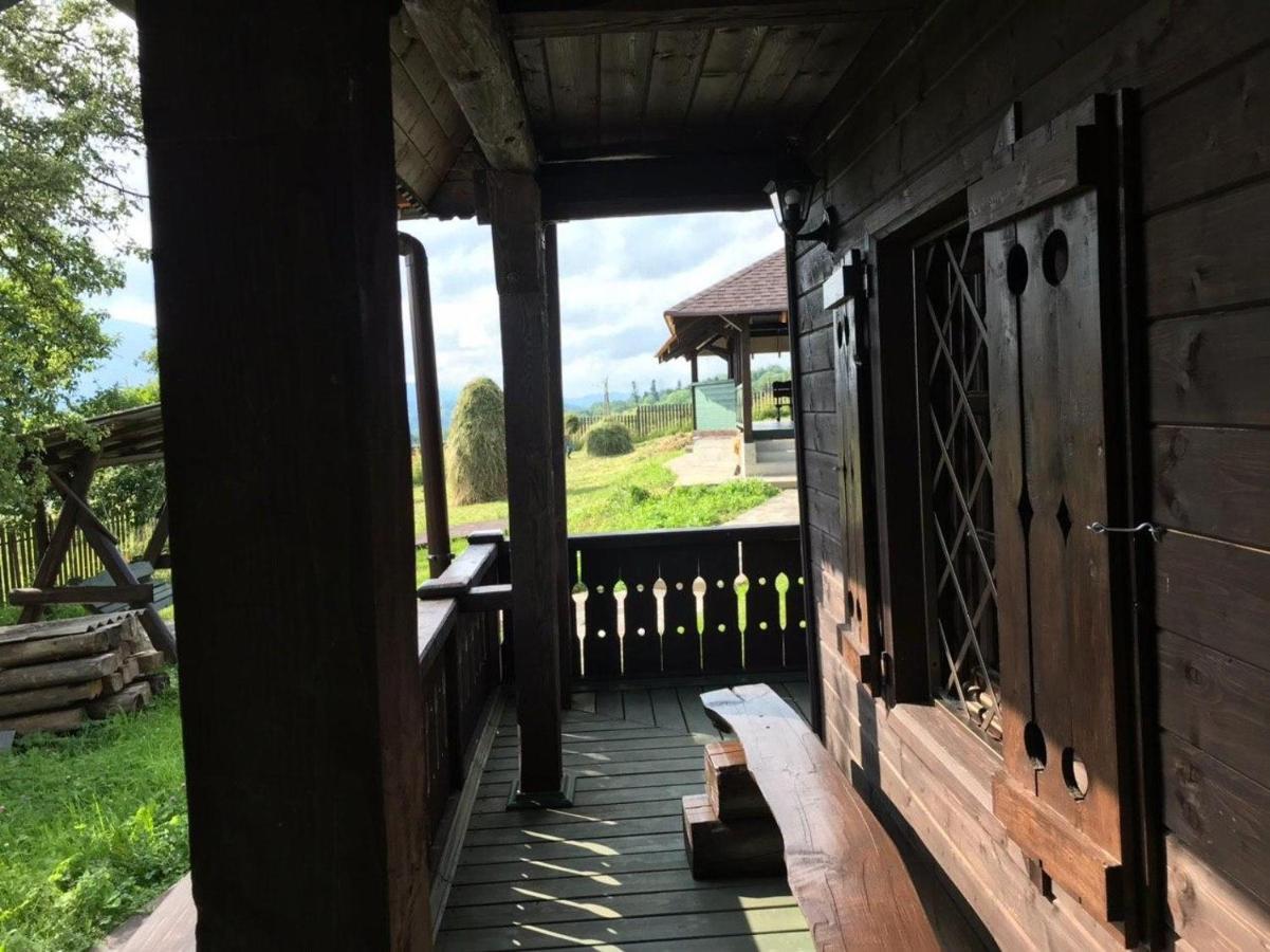 Садиба Остра Shcherbovets Exterior photo